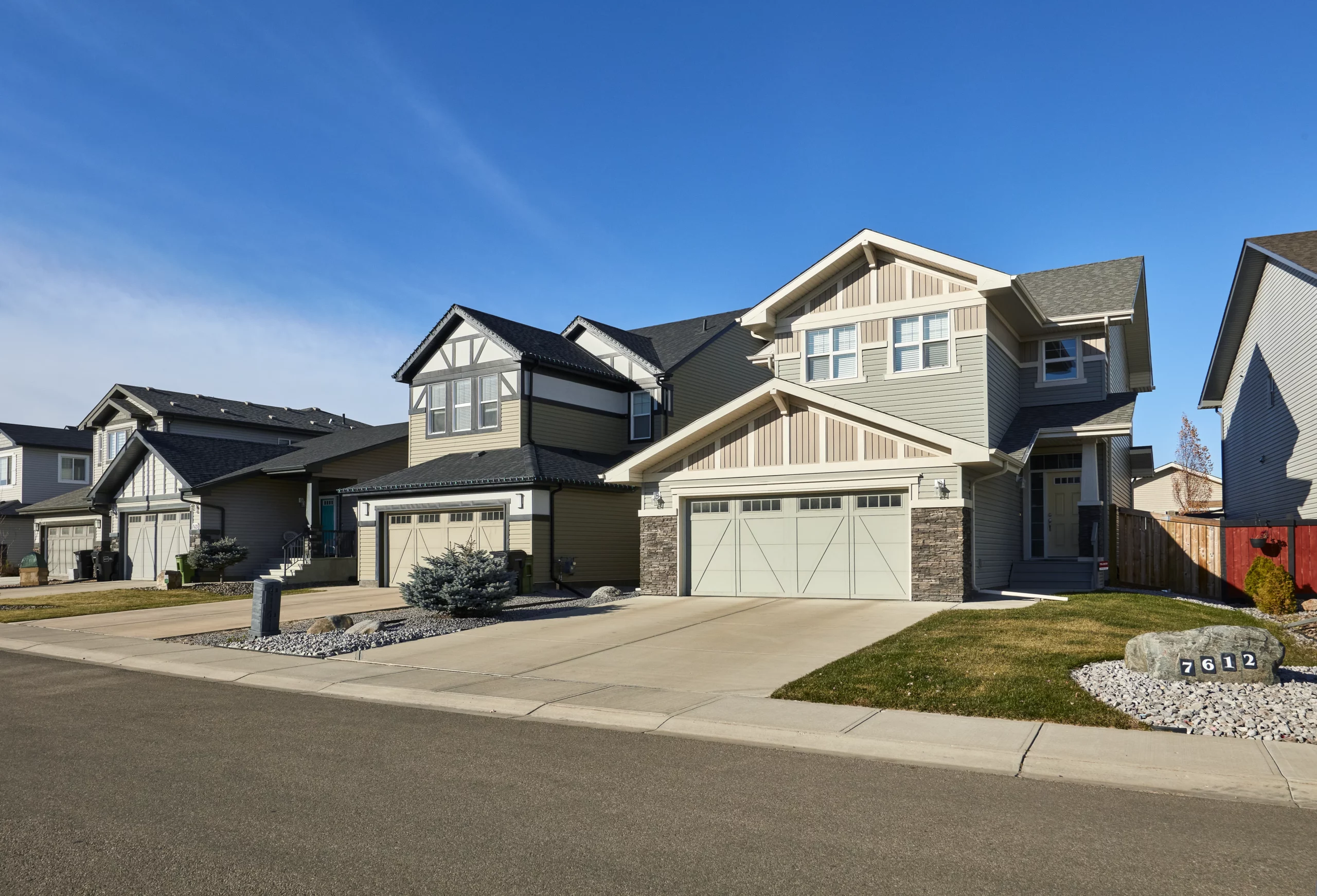 Crystallina Nera Exterior Of Suburban Home The Realty Bulls